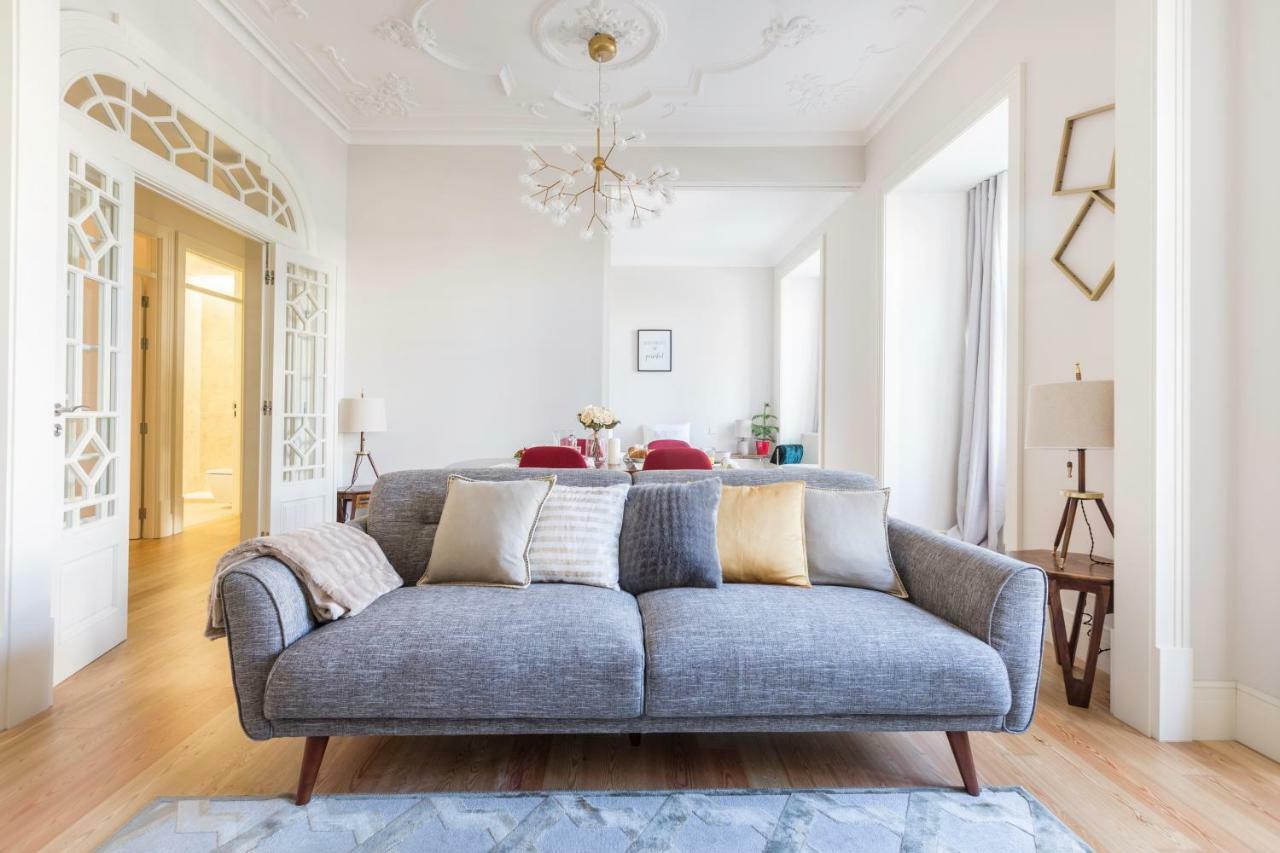 Cosy Marques De Pombal Apartment Lisbon Luaran gambar
