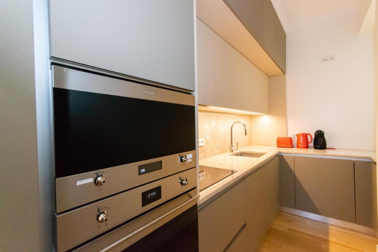 Cosy Marques De Pombal Apartment Lisbon Luaran gambar
