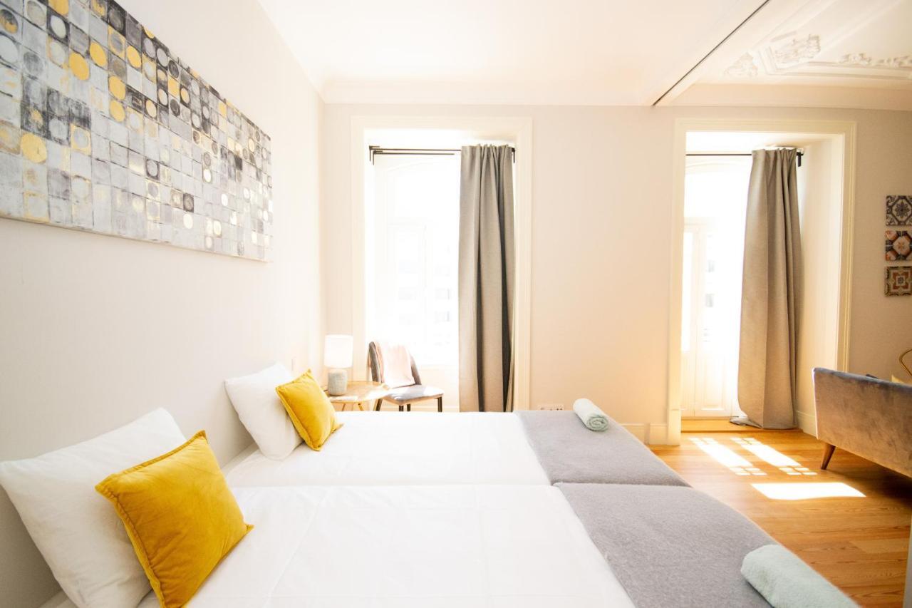 Cosy Marques De Pombal Apartment Lisbon Luaran gambar